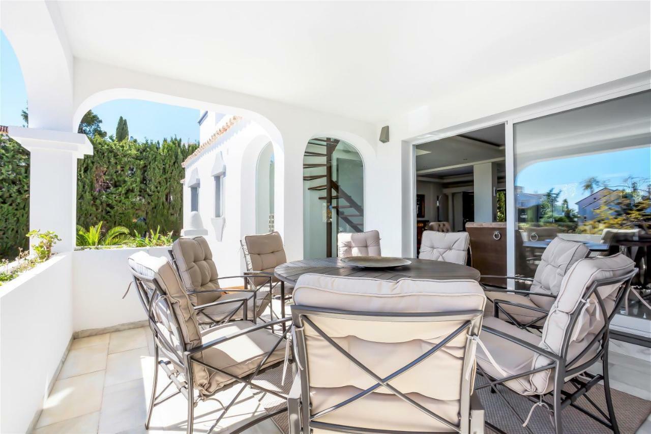 Luxury Villa Marbella With Nice Garden, Pool And Jacuzzi By Varenso Holidays Exterior foto